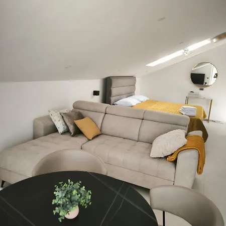 Apartment & Marina View Vodice