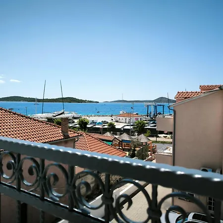 Lägenhet & Marina View Vodice