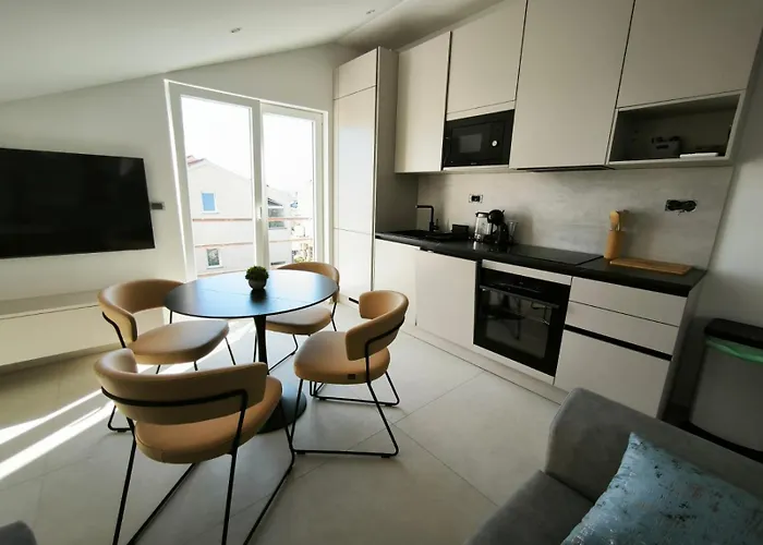 & Marina View * Vodice