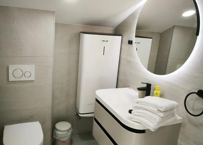 & Marina View דירה